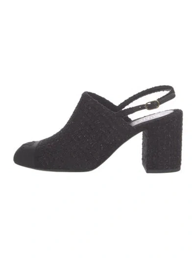 Pre-owned Chanel 2025 Interlocking Cc Logo Mules In Black/metallic