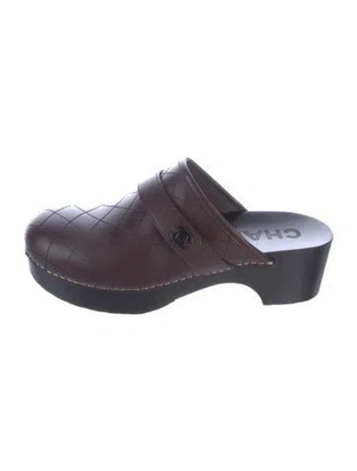 Pre-owned Chanel 2025 Interlocking Cc Logo Mules In Brown