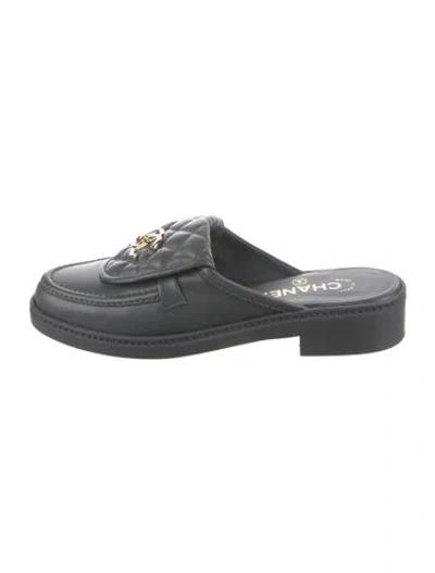 Pre-owned Chanel 2025 Interlocking Cc Logo Mules In Gray