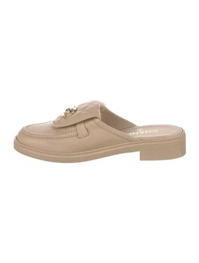 Pre-owned Chanel 2025 Interlocking Cc Logo Mules In Neutrals
