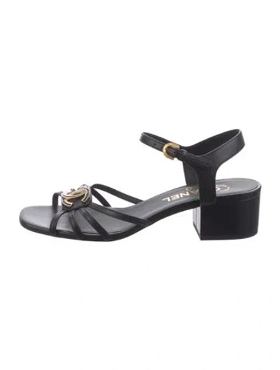 Pre-owned Chanel 2025 Interlocking Cc Logo Sandals In Black