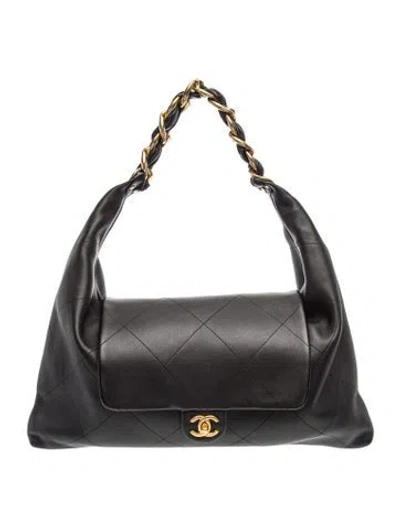 Pre-owned Chanel 2025 Maxi Cc Hobo In Black