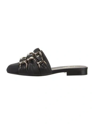 Pre-owned Chanel 2025-2026 Interlocking Cc Logo Slides In Black