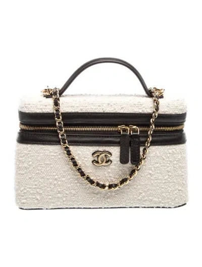 Pre-owned Chanel 2026 Coco Beach Slim Vanity Case W/chain In Neutral