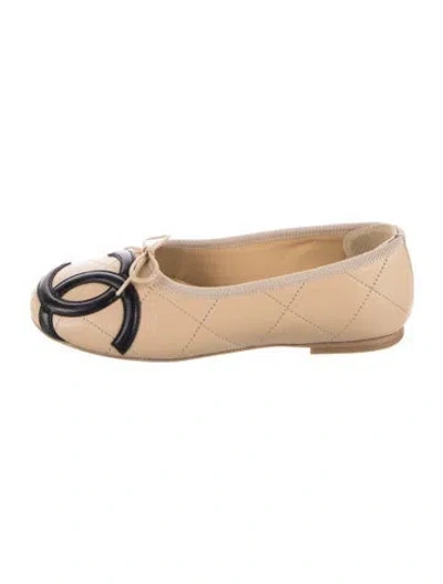 Pre-owned Chanel 2026 Interlocking Cc Logo Ballet Flats In Neutrals