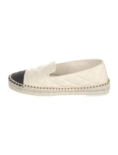 Pre-owned Chanel 2026 Interlocking Cc Logo Espadrilles W/ Tags In Neutrals