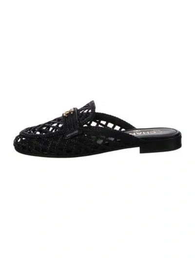 Pre-owned Chanel 2026 Interlocking Cc Logo Mules In Black/gold