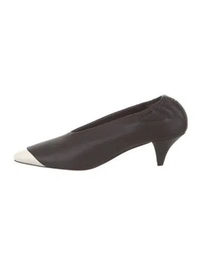 Pre-owned Chanel 2026 Interlocking Cc Logo Pumps In Brown