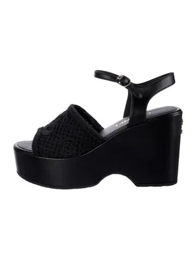 Pre-owned Chanel 2026 Interlocking Cc Logo Sandals In Black
