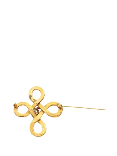 Pre-owned Chanel 20th Century Cc Gold Plated Clover Loop Brooch Costume Brooch
