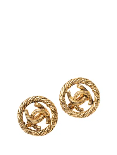 Pre-owned Chanel 20th Century Cc Gold Plated Round Clip On Earrings Costume Earrings