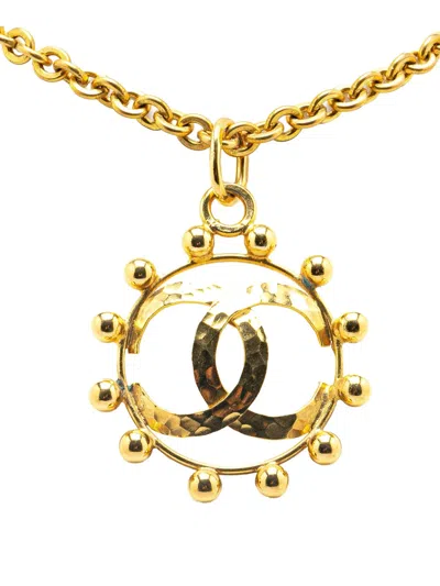 Pre-owned Chanel 20th Century Gold Plated Cc Round Pendant Necklace Costume Necklace