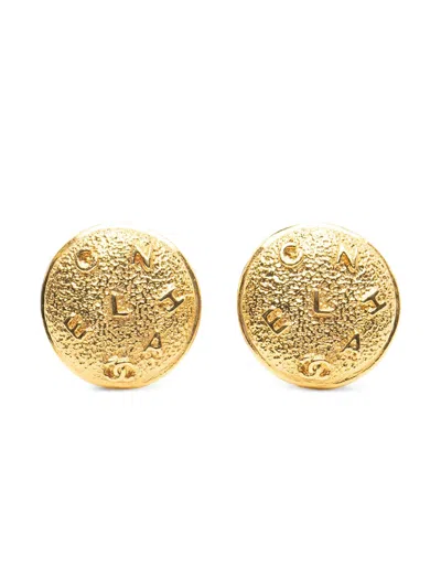 Pre-owned Chanel 20th Century Gold Plated Logo Round Clip On Earrings Costume Earrings