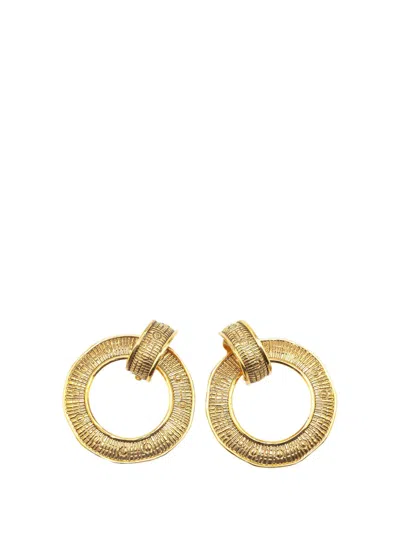 Pre-owned Chanel 20th Century Gold Plated Round Clip On Earrings Costume Earrings