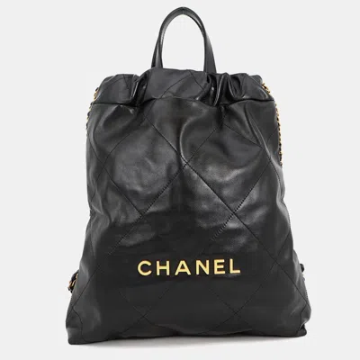 Pre-owned Chanel 22 Backpack Black Shiny Calf Leather Size Small