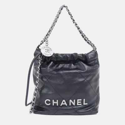 Pre-owned Chanel 22 Line Handbag In Black