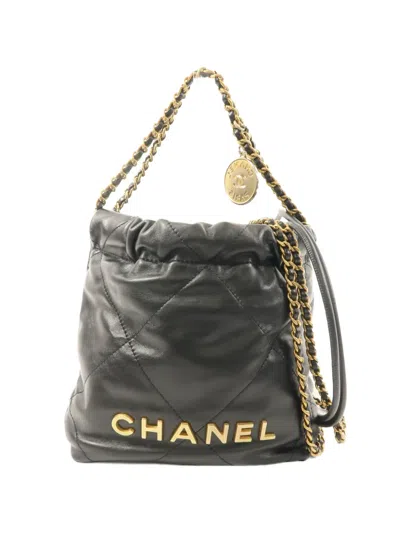 Pre-owned Chanel 22 Quilted Shoulder Bag In Black