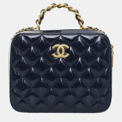 Pre-owned Chanel 22a Quilted Patent Vanity Case Bag In Blue