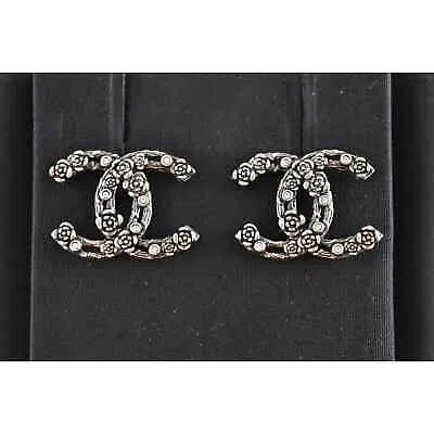 Pre-owned Chanel 22c Ruthenium Crystal Camellia Cc Logo Large Statement Drop Stud Earrings In Silver