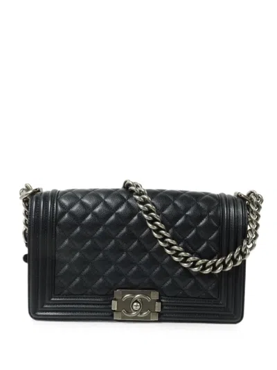 Pre-owned Chanel 25 Boy Cc Shoulder Bag In Black