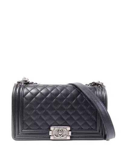 Pre-owned Chanel 25 Boy Leather Chain-strap Shoulder Handbag In Black