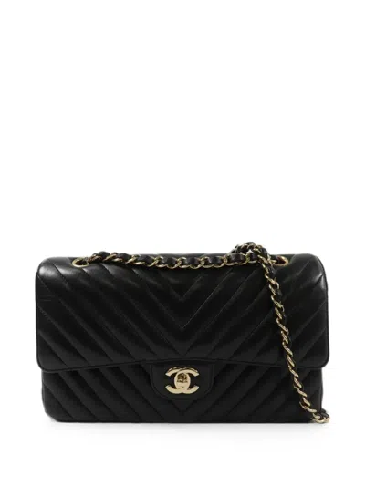 Pre-owned Chanel 25 Classic Flap Chevron-quilted Cc Turn-lock Shoulder Bag In Black