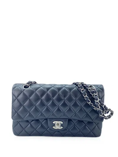 Pre-owned Chanel 25 Classic Flap Shoulder Bag In Black