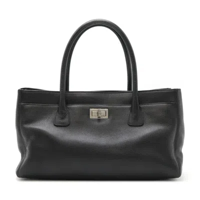Pre-owned Chanel 2.55 Black Leather Handbag Pouch Tote Bag ()