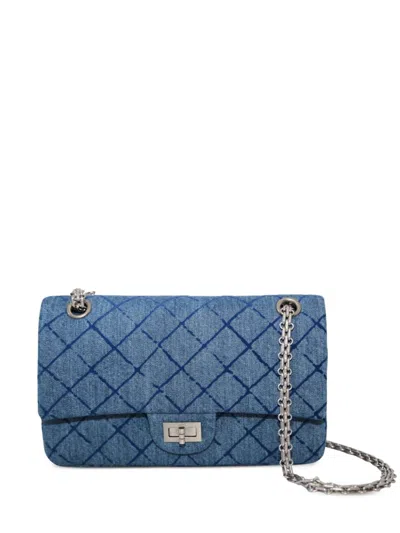 Pre-owned Chanel 2.55 Reissue Shoulder Bag In 蓝色