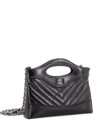 Pre-owned Chanel 31 Shopping Bag Clutch With Chain Chevron Shiny Crumpled Calfskin Small Crossbody Bag In Black