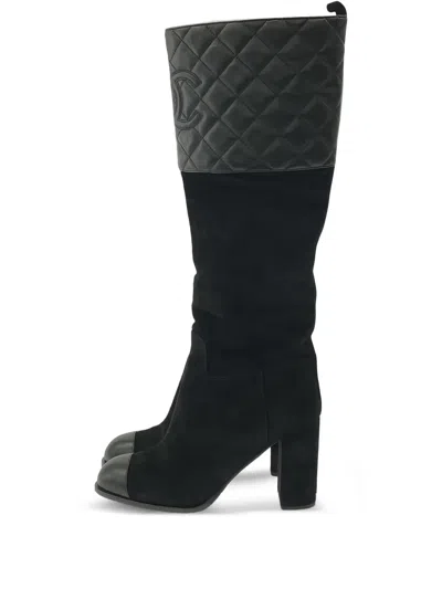 Pre-owned Chanel 85mm Quilted Suede-leather Boots In Black