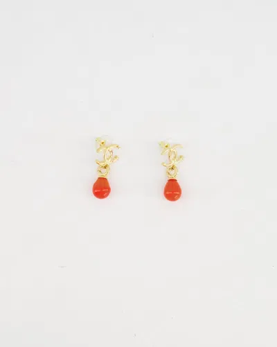 Pre-owned Chanel And Gold Cc Logo Pendant Earrings In Red