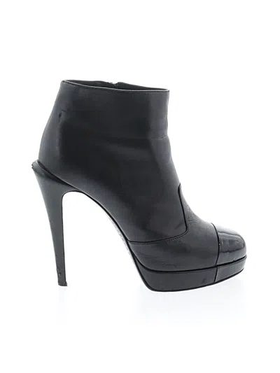 Pre-owned Chanel Ankle Boots In Black