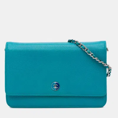 Pre-owned Chanel Aqua Blue Caviar Bicolor Cc Wallet On Chain Bag