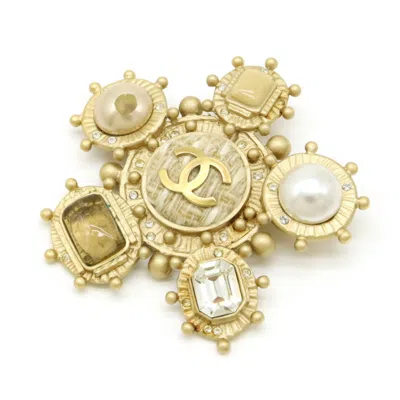 Pre-owned Chanel Artificial Ivory Plating Rhinestone Pin Brooch () In Gold