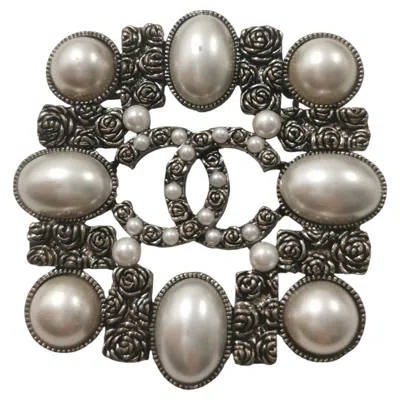 Pre-owned Chanel B13 Pearl & Rose Cc Antique Silver Brooch In Red