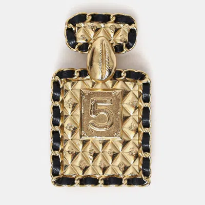 Pre-owned Chanel B23 Gold Tone Leather Interlaced No.5 Perfume Bottle Brooch