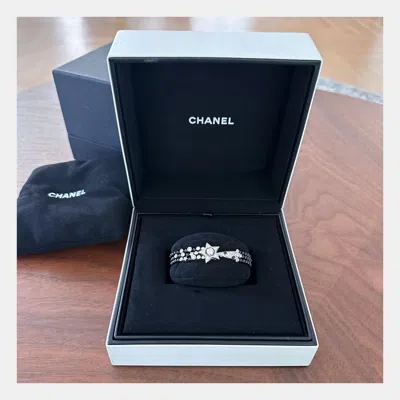 Pre-owned Chanel B3 Comete White Gold Diamond Set Spinel Bracelet