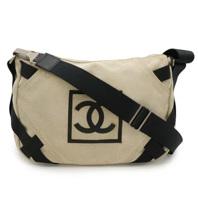 Pre-owned Chanel Beige Black Canvas Shoulder Bag () In Multi