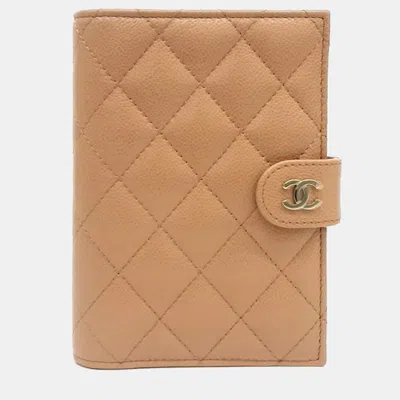 Pre-owned Chanel Beige Caviar Passport Holder In Sand