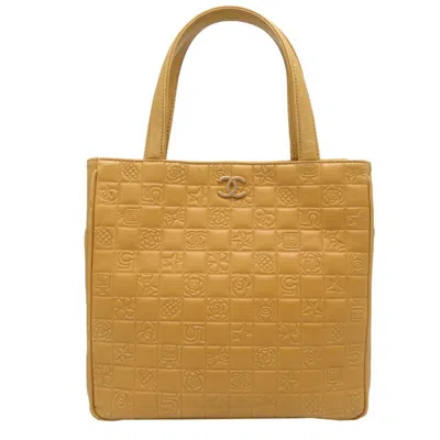 Pre-owned Chanel Beige Cream Leather Tote Bag ()