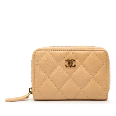 Pre-owned Chanel Beige Grained Calfskin Coin Purse/coin Case () In Sand
