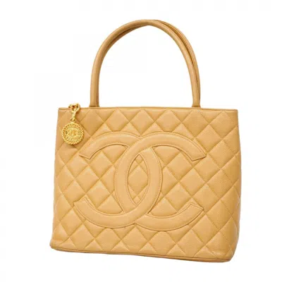 Pre-owned Chanel Beige Grained Calfskin Tote Bag () In Sand