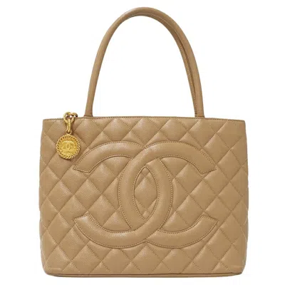 Pre-owned Chanel Beige Grained Calfskin Tote Bag () In Sand