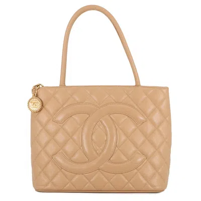 Pre-owned Chanel Beige Grained Calfskin Tote Bag () In Sand