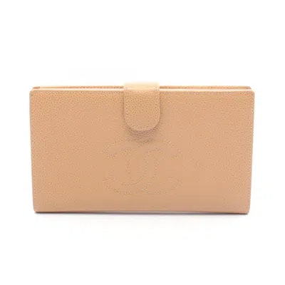 Pre-owned Chanel Beige Leather Long Wallet (bi-fold) () In Sand
