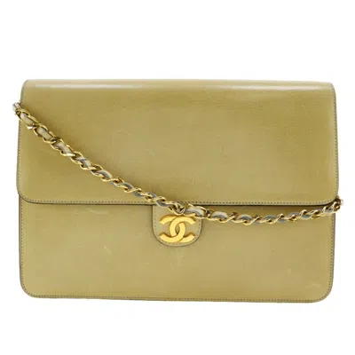 Pre-owned Chanel Beige Leather Shoulder Bag ()
