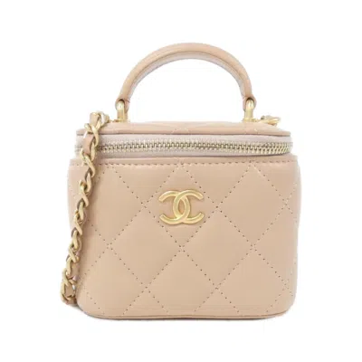 Pre-owned Chanel Beige Leather Shoulder Bag ()