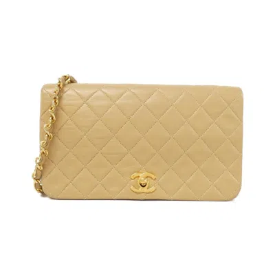 Pre-owned Chanel Beige Leather Shoulder Bag ()