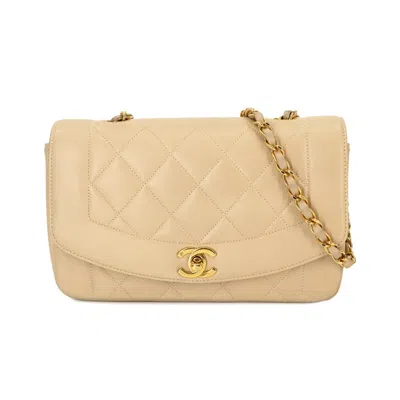 Pre-owned Chanel Beige Leather Shoulder Bag ()